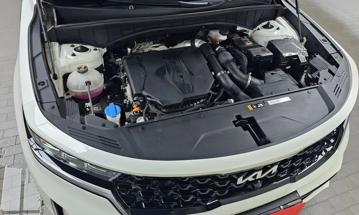 Kia Sorento — фото 8