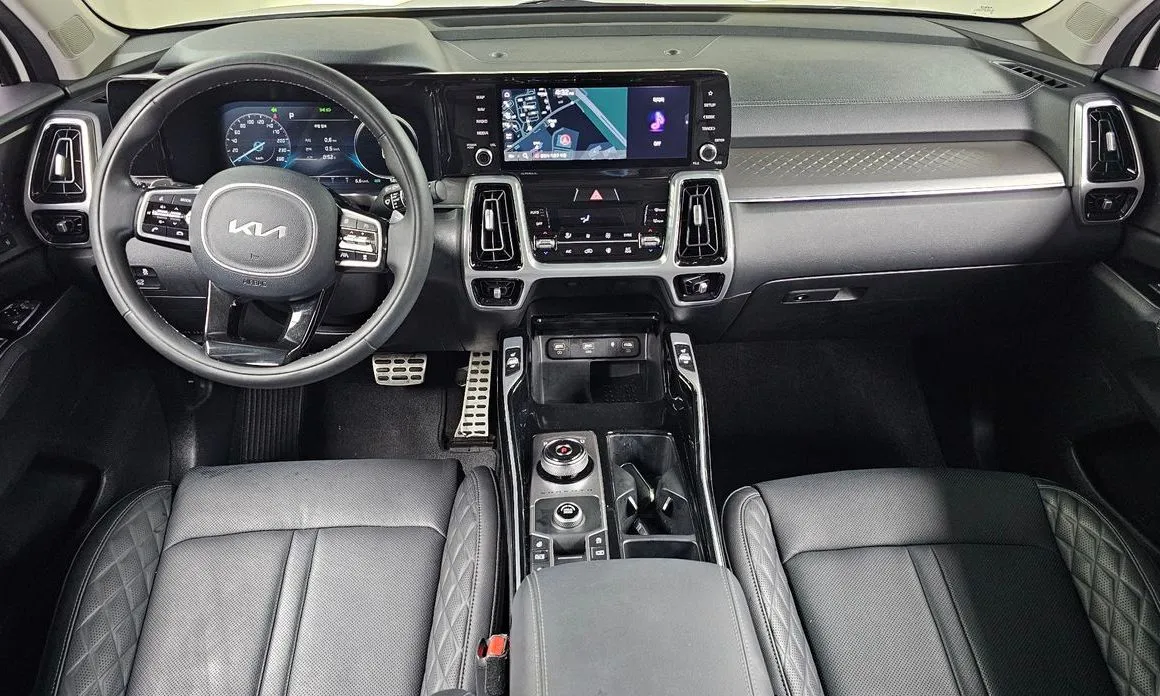 Kia Sorento — фото 10