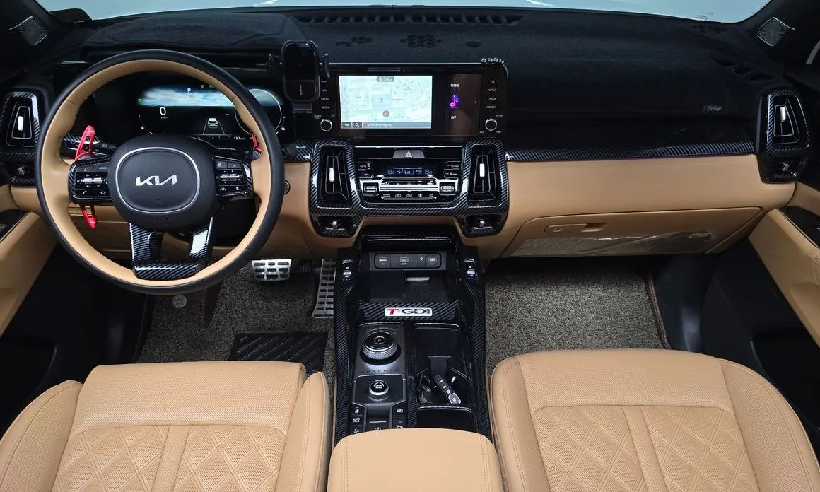 Kia Sorento — фото 4