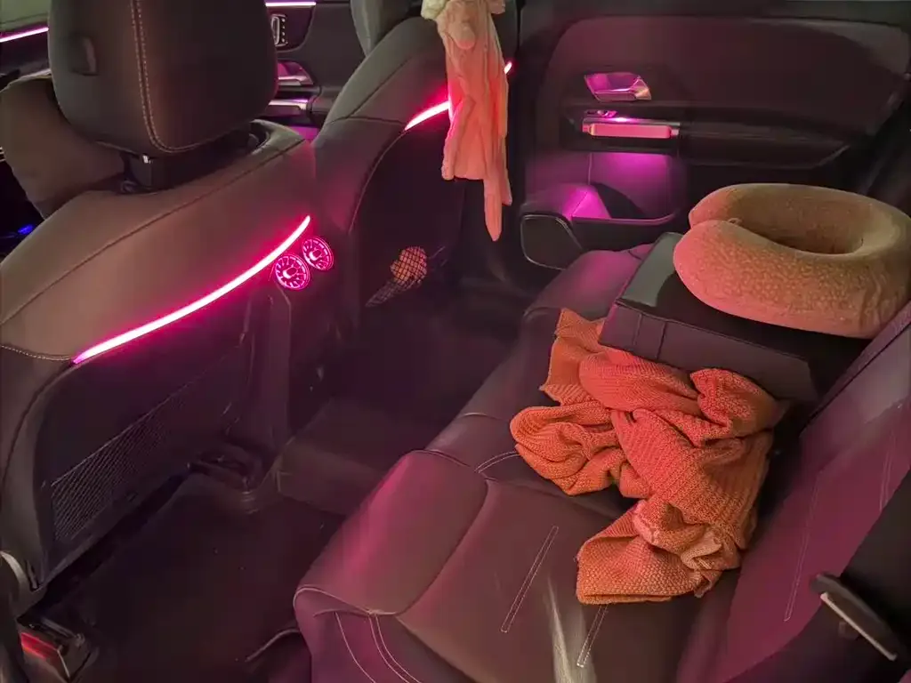 Mercedes-Benz GLB AMG — фото 2