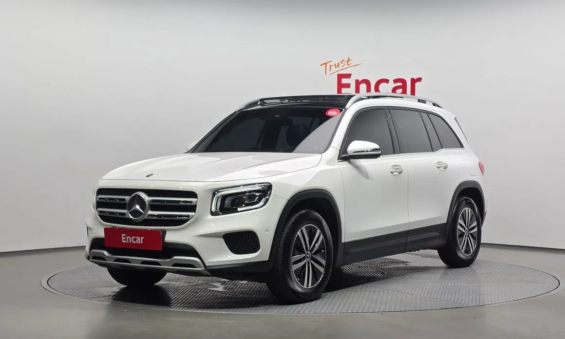 Mercedes-Benz GLB-Class — фото 1
