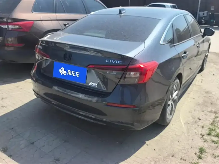 Honda Civic — фото 3