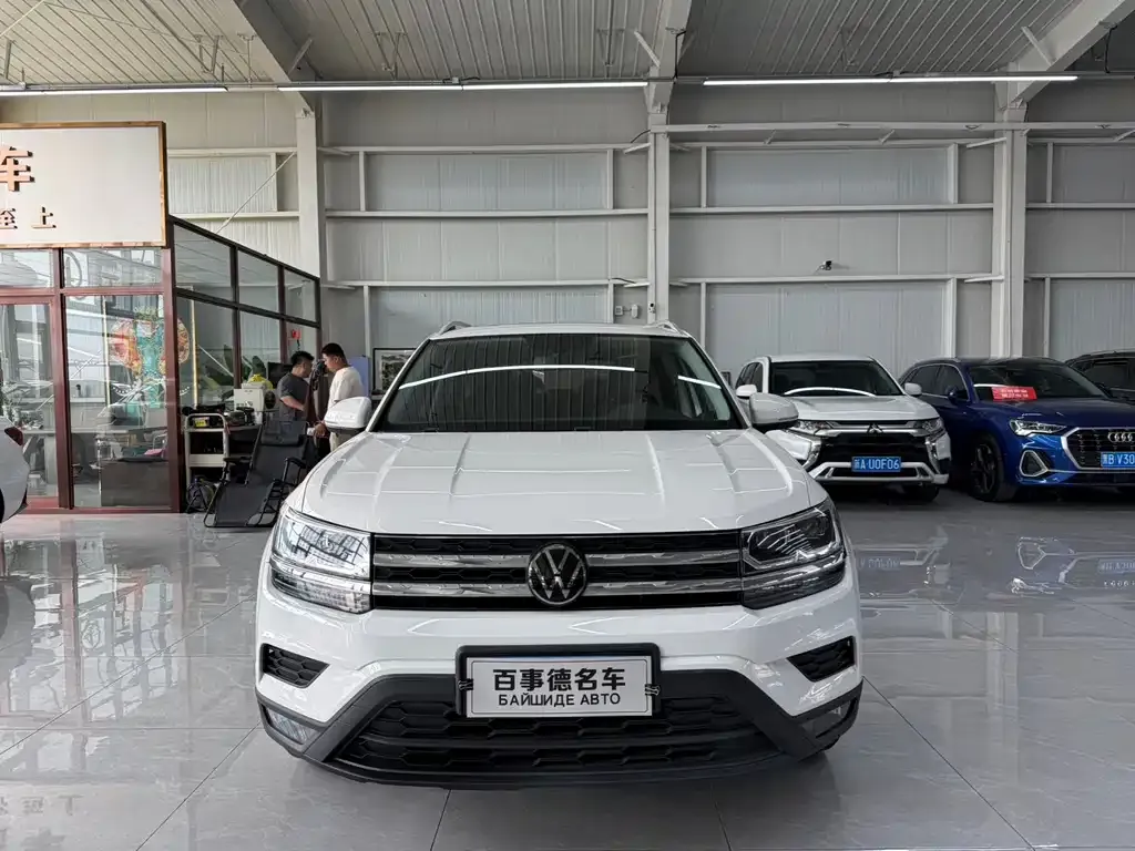 Volkswagen Tharu — фото 10