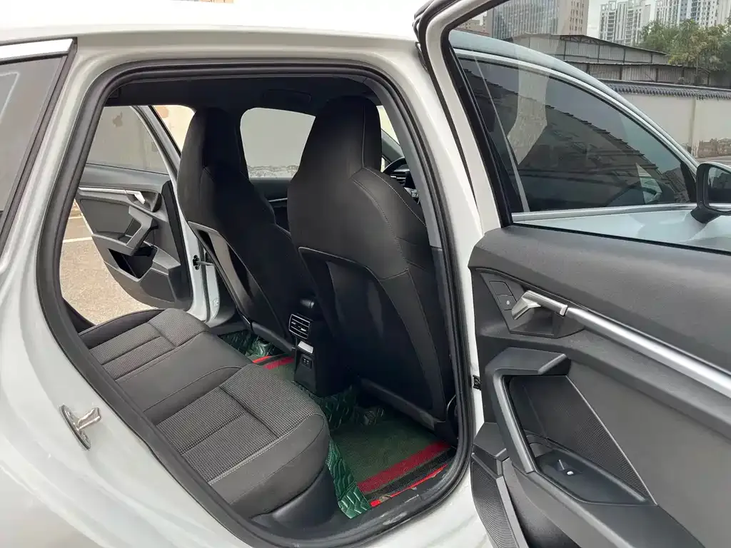Audi A3 — фото 2
