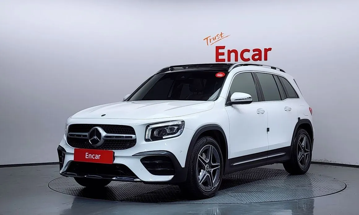 Mercedes-Benz GLB-Class — фото 1