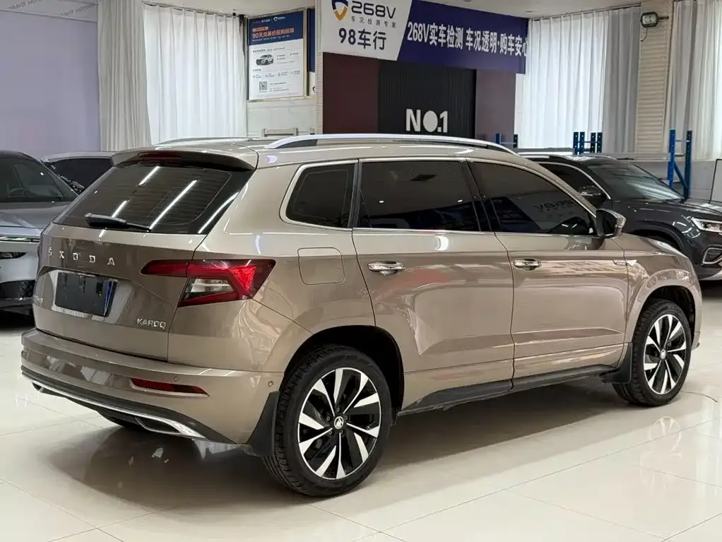 Skoda Karoq — фото 5