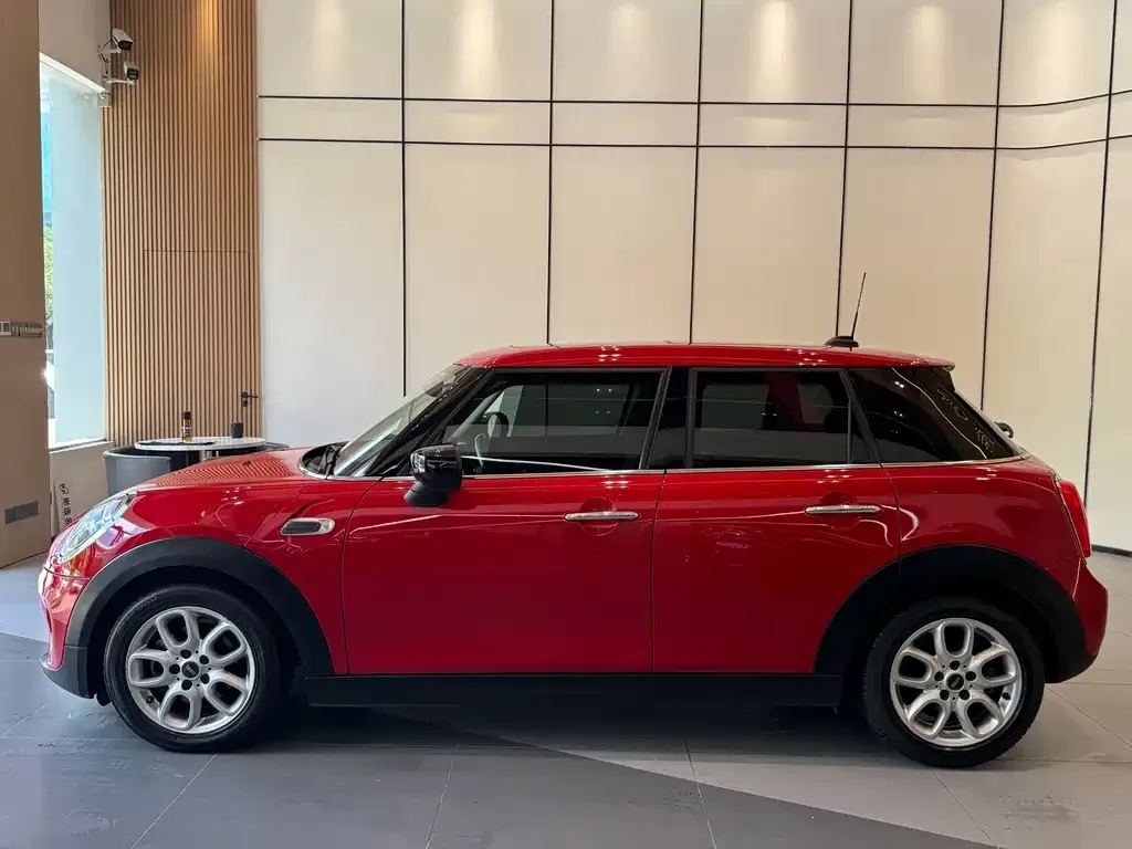MINI Cooper (3-door) 2021 из CN, фото 6