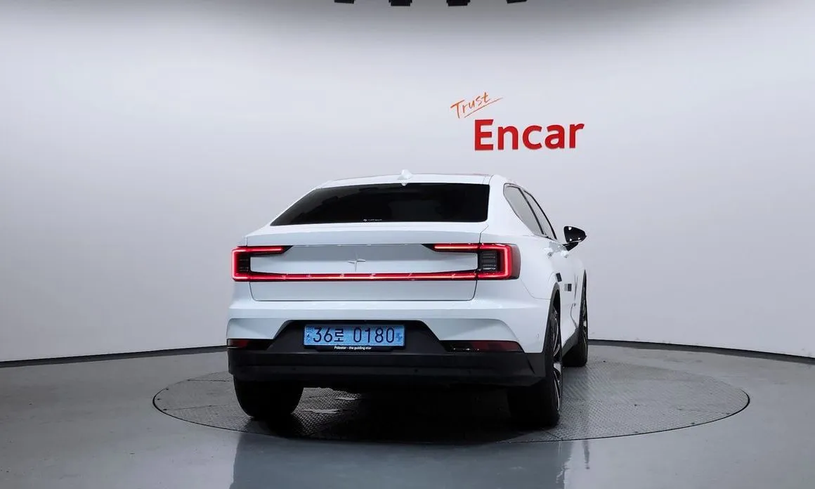 Polestar Polestar 2 — фото 2