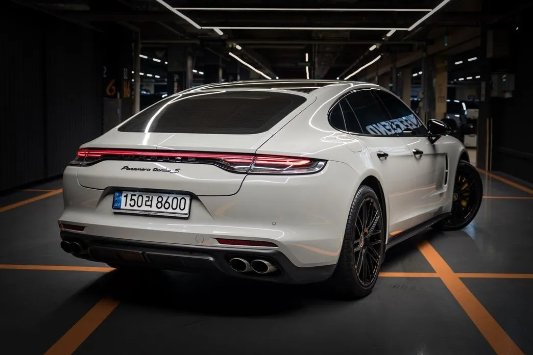 Porsche Panamera — фото 7