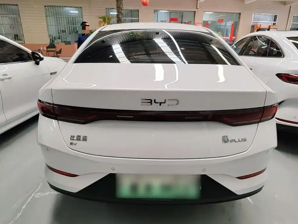 BYD Qin PLUS — фото 5