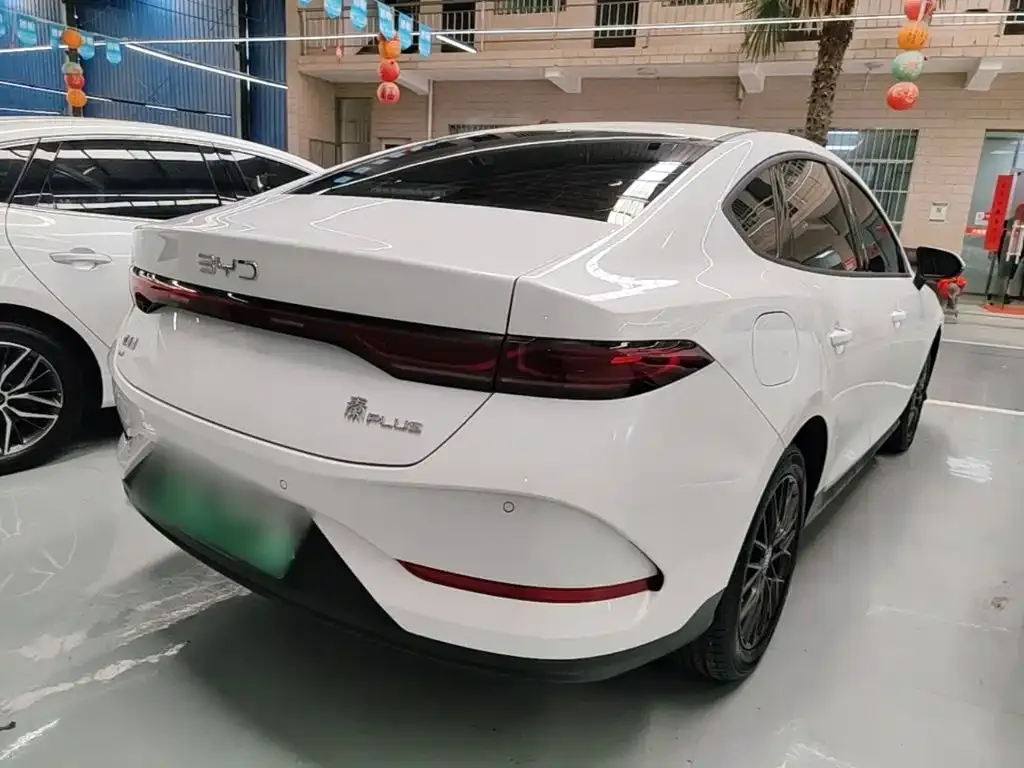 BYD Qin PLUS — фото 8