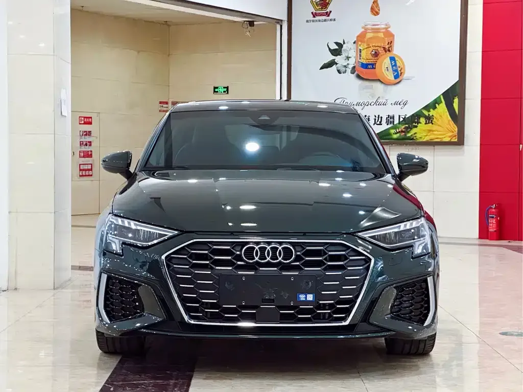 Audi A3 — фото 2