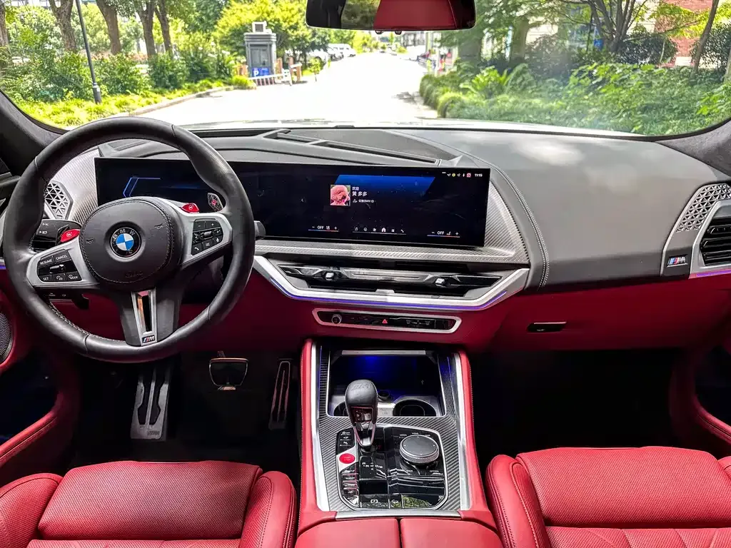 BMW XM — фото 2