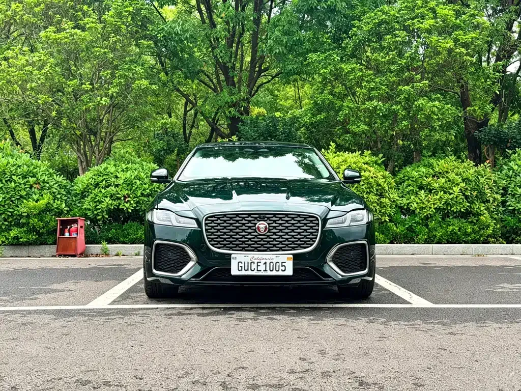 Jaguar XFL — фото 4
