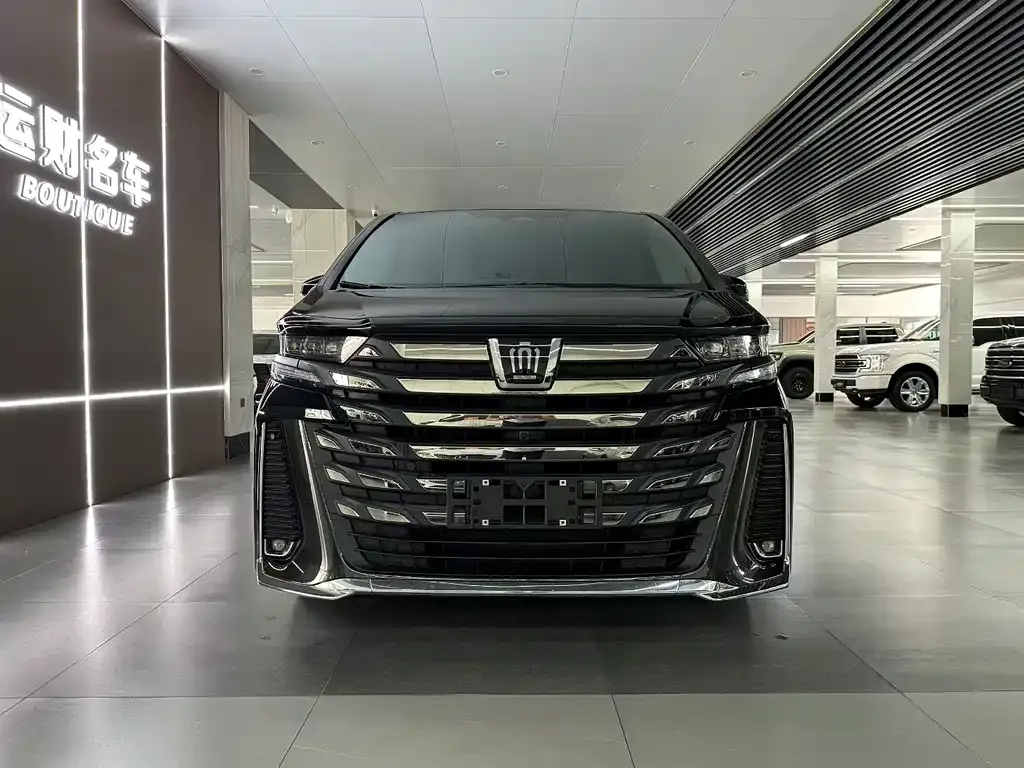 Toyota Vellfire — фото 9