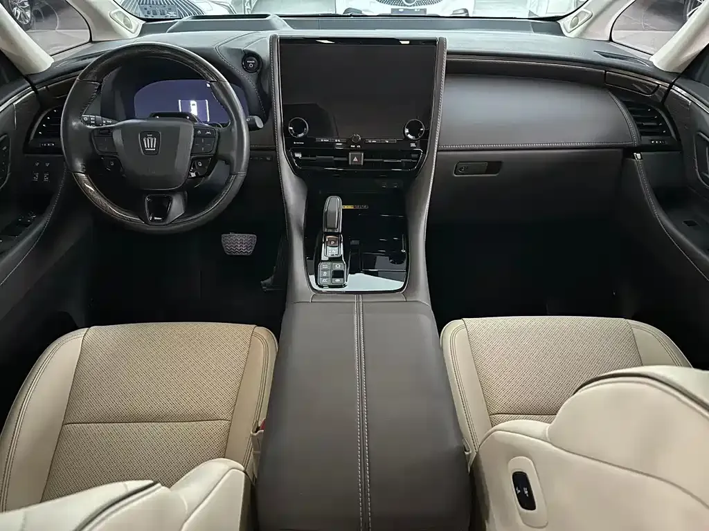 Toyota Vellfire — фото 7