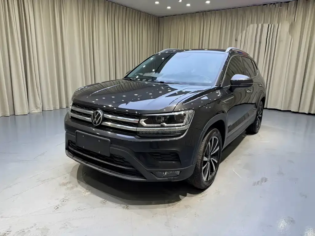 Volkswagen Tharu — фото 1