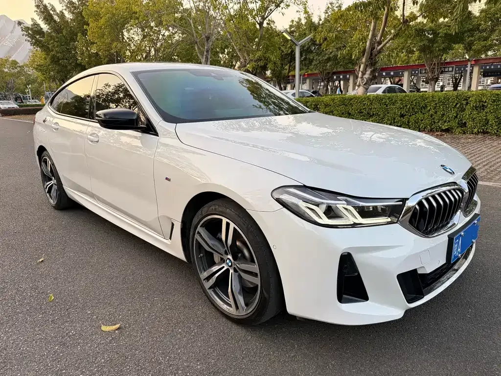 BMW 6 Series GT — фото 10
