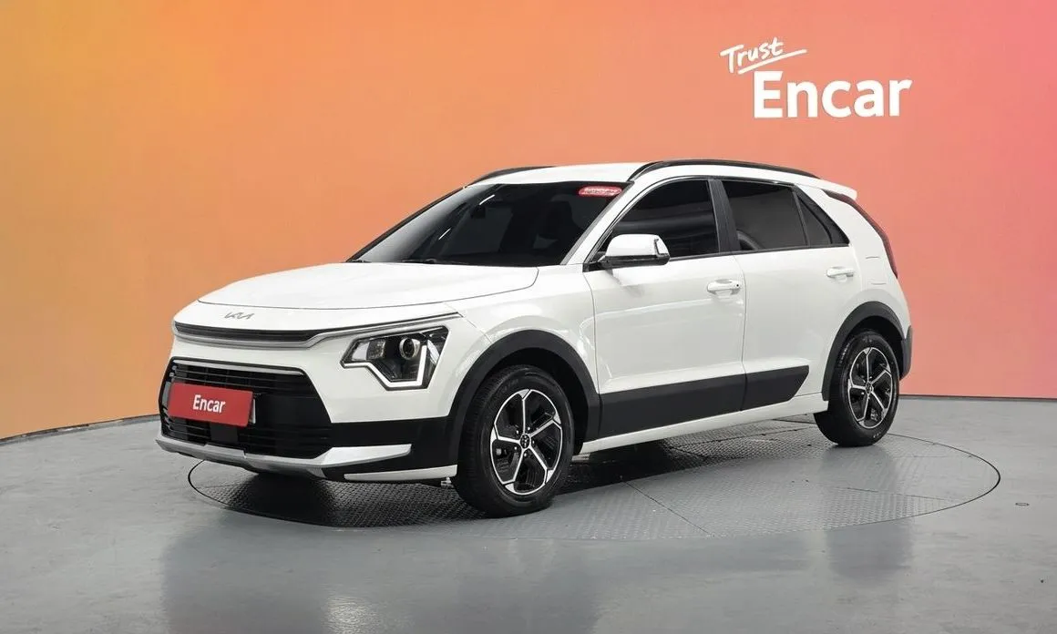 Kia Niro — фото 1