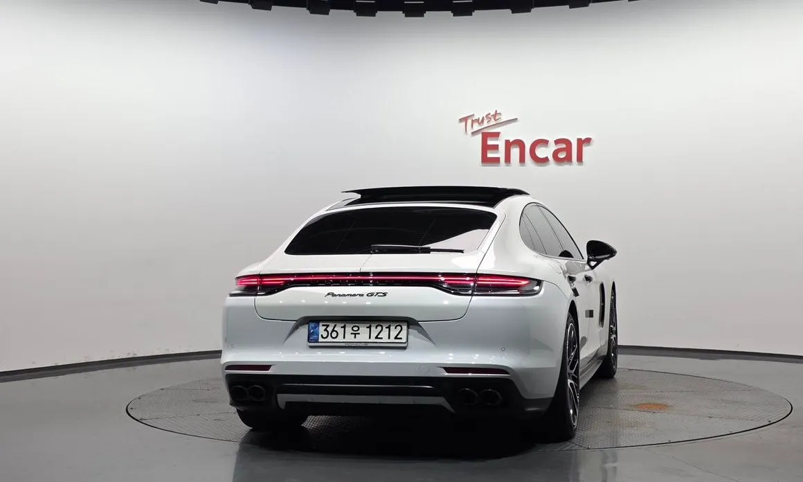 Porsche Panamera — фото 2