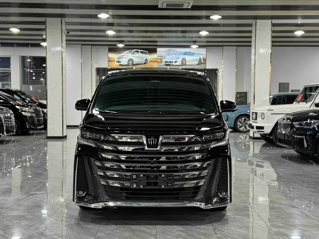 Toyota Vellfire — фото 10
