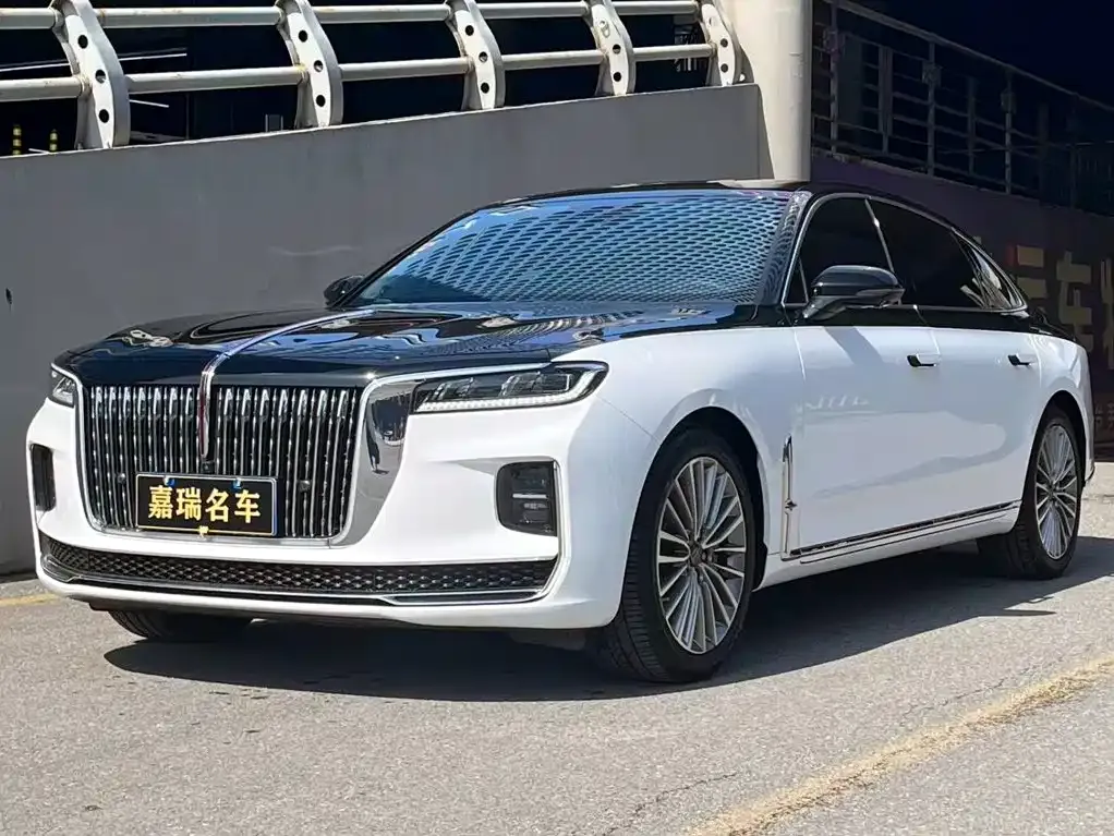 Hongqi H9 — фото 1