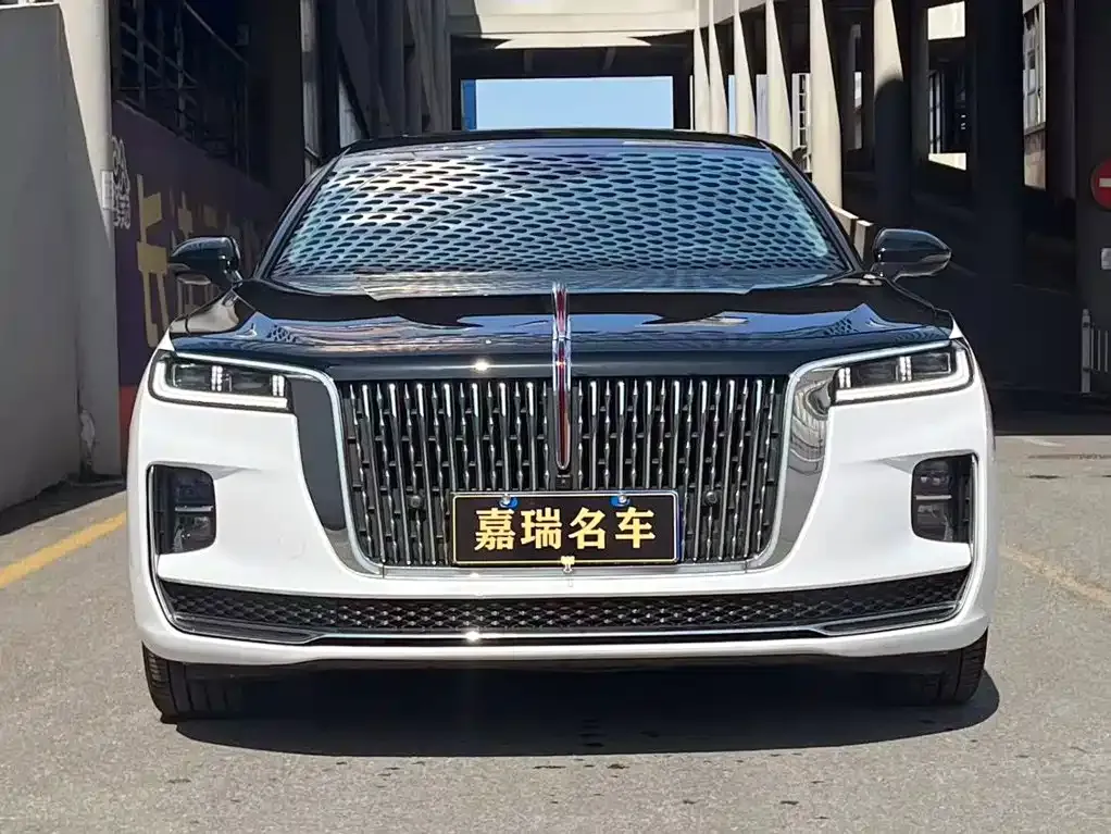 Hongqi H9 — фото 6