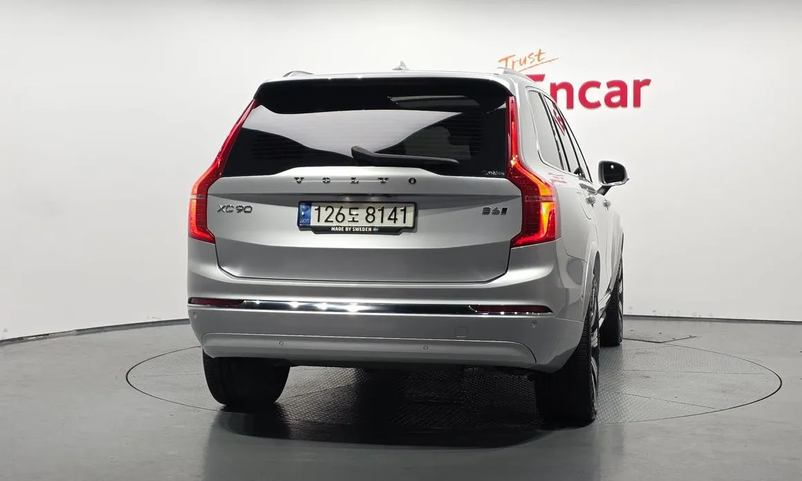 Volvo XC90 — фото 3