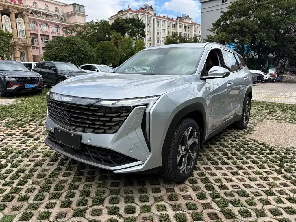 Geely Boyue L