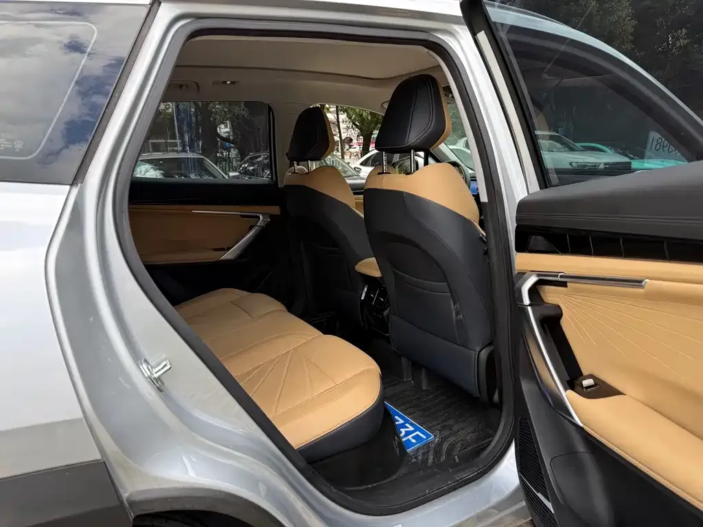 Geely Boyue L 2024 из CN, фото 7