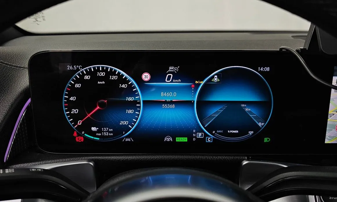Mercedes-Benz EQB 2023 из KR, фото 5