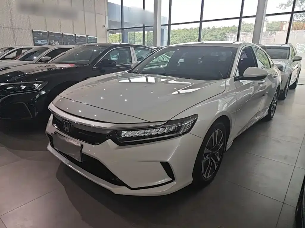 Honda Inspire — фото 1