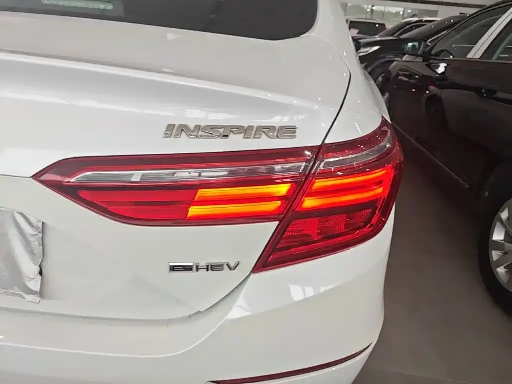 Honda Inspire — фото 2