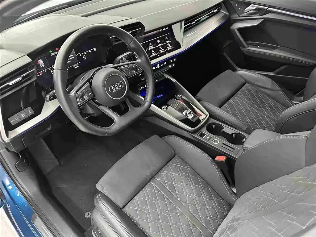 Audi A3 — фото 10