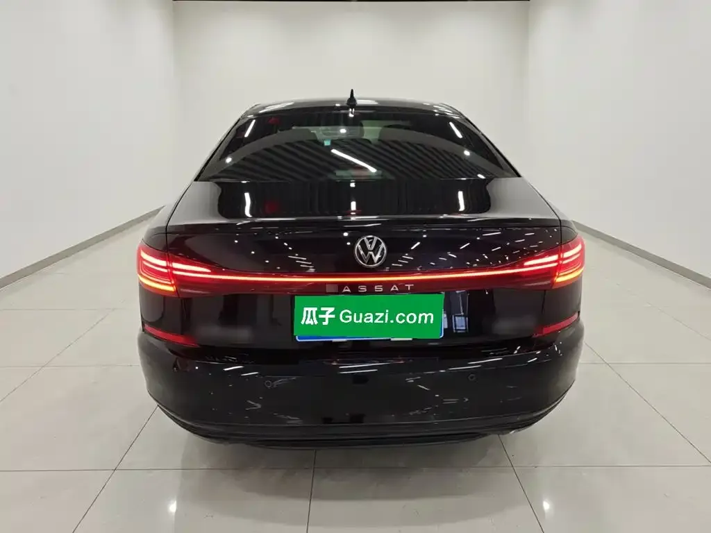 Volkswagen Passat — фото 5
