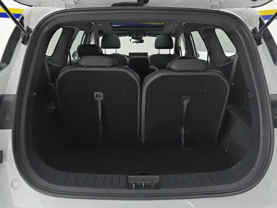 Geely Haoyue L 2025 из CN, фото 2