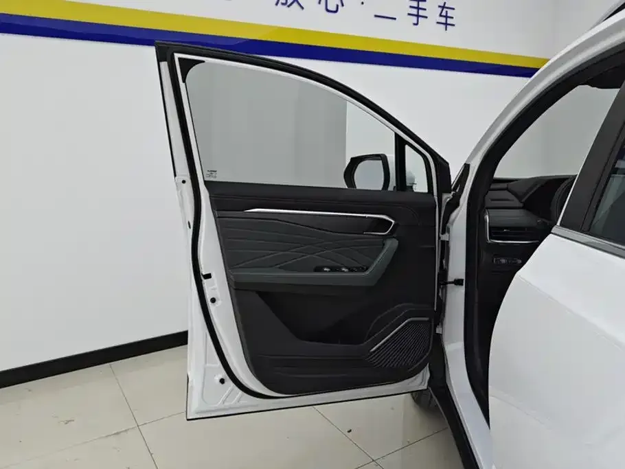 Geely Haoyue L 2025 из CN, фото 8