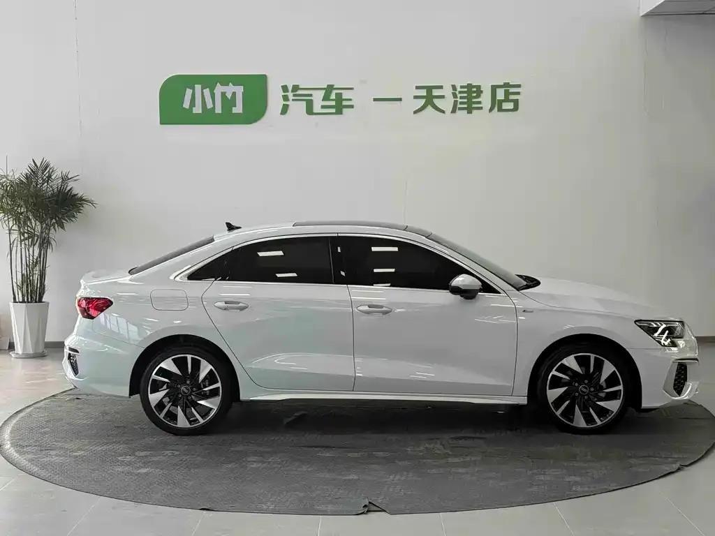 Audi A3 — фото 10