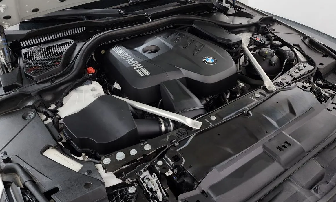 BMW 5-Series 2024 из KR, фото 10