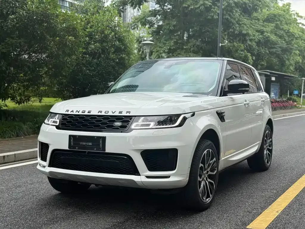 Land Rover Sport — фото 1