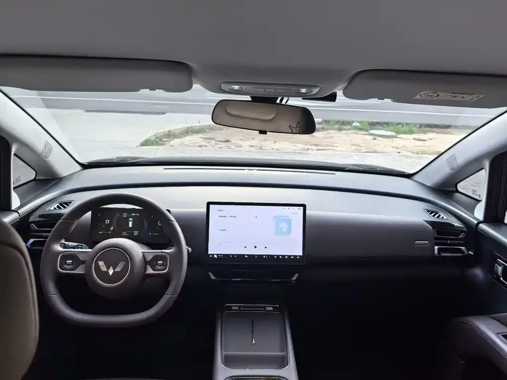Wuling Starlight 730 New Energy — фото 2