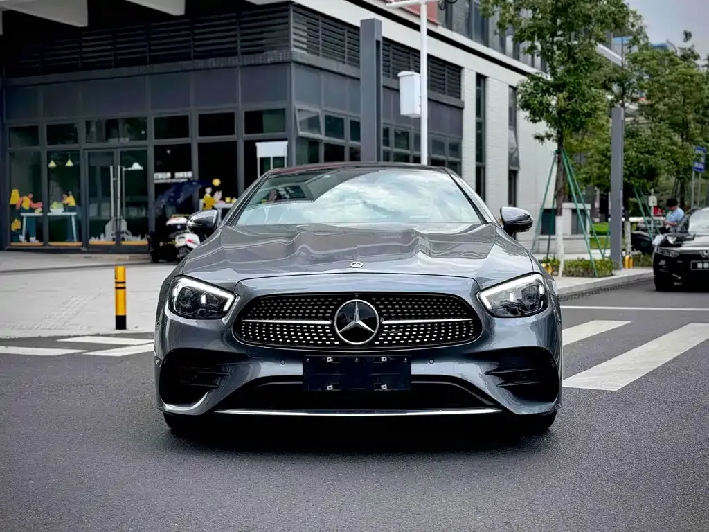 Mercedes-Benz E-Class (Import) — фото 8