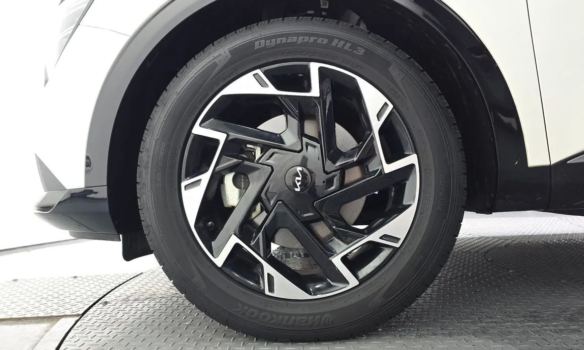 Kia Sportage — фото 10