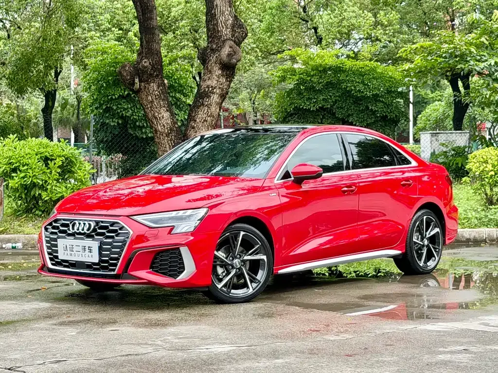 Audi A3 — фото 1