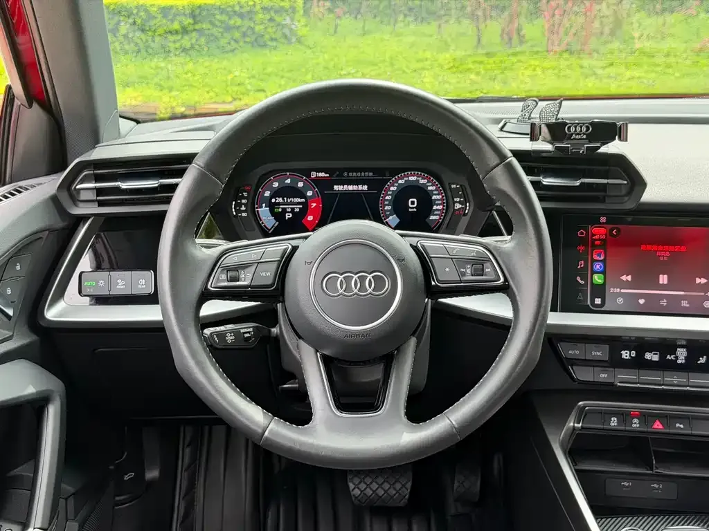 Audi A3 — фото 2