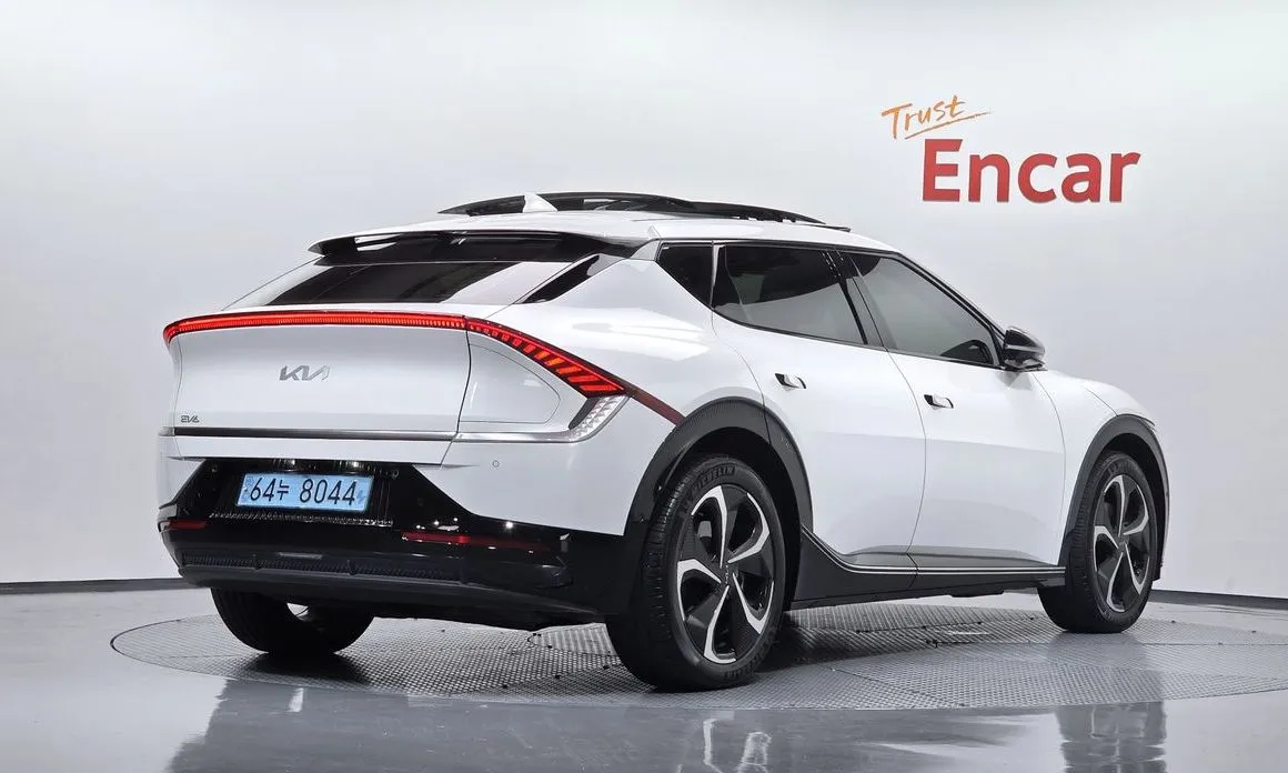 Kia EV6 — фото 3
