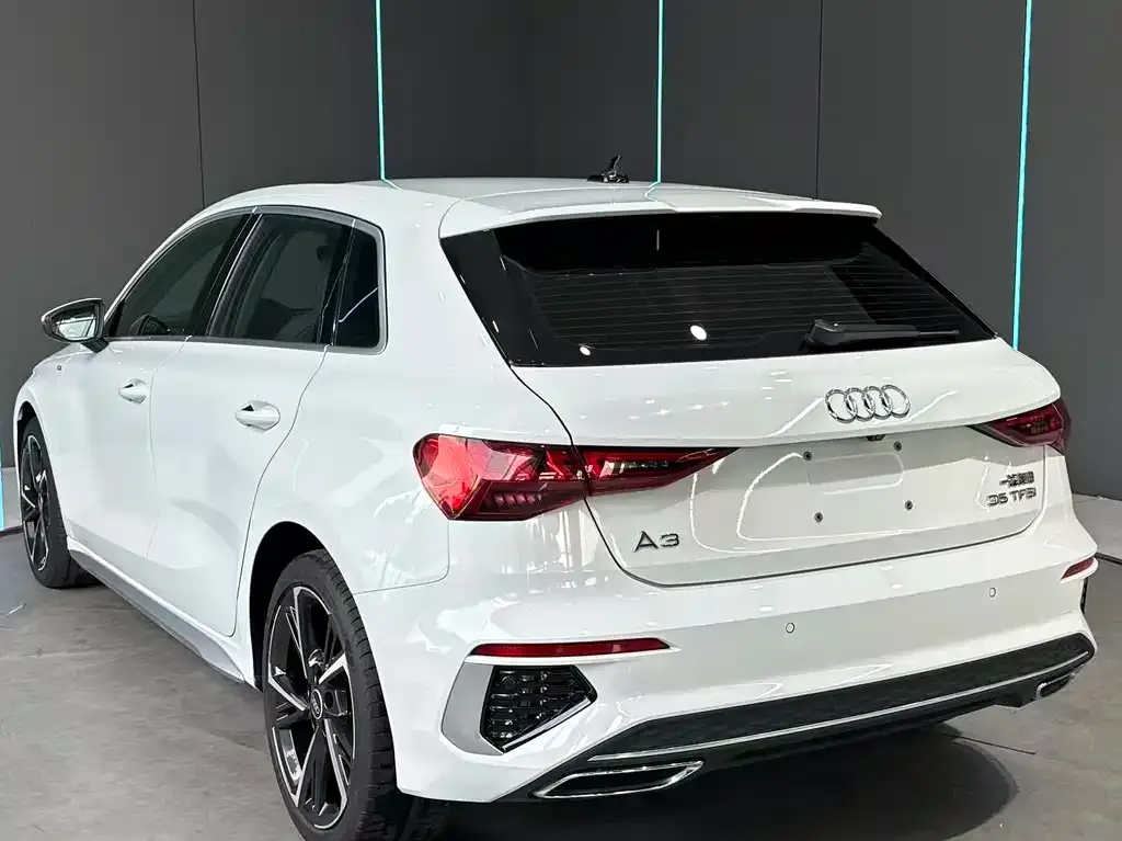 Audi A3 — фото 10