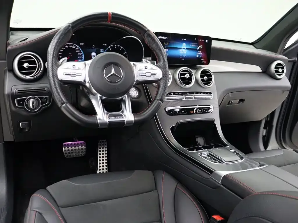 Mercedes-Benz GLC AMG — фото 6