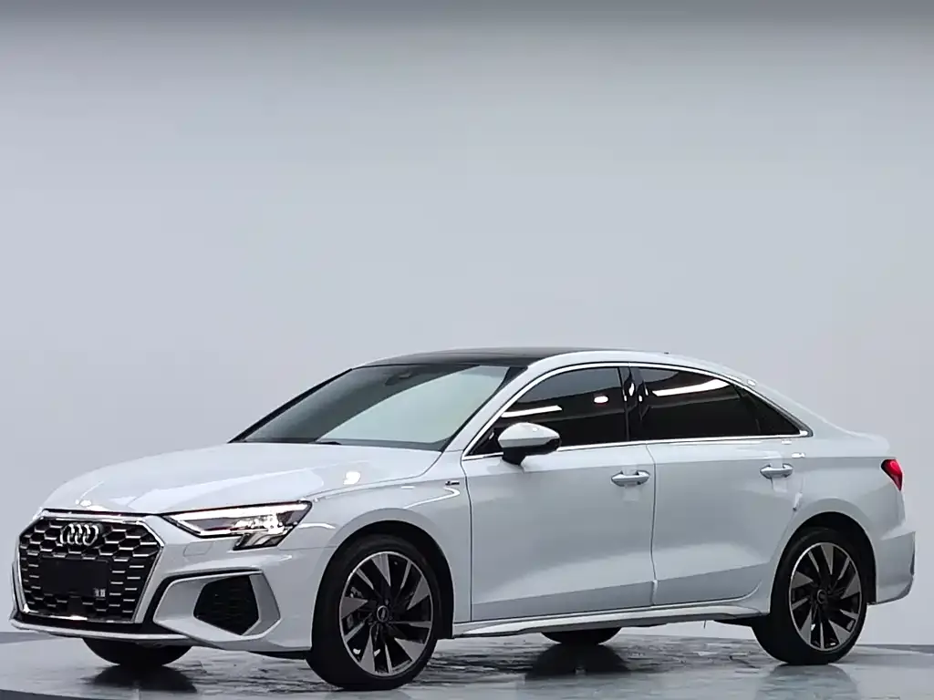 Audi A3 — фото 2