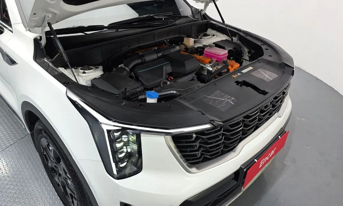 Kia Sorento — фото 6